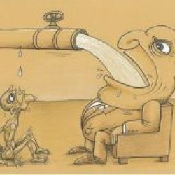 0300 / fat man drinking from pipe 第 1 张参考图