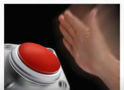 0758 / Red Button Hand 第 1 张参考图