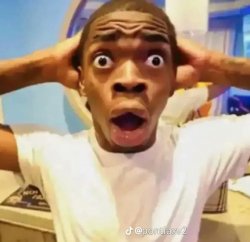 0845 / Shocked black guy 第 1 张参考图